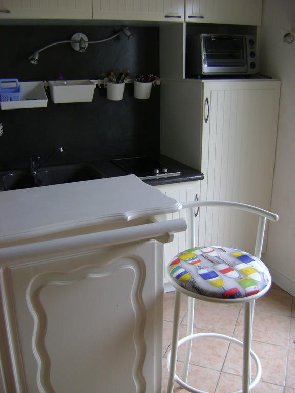 La Petite Maison Sur L'Ile De Re Ла Флот Екстериор снимка
