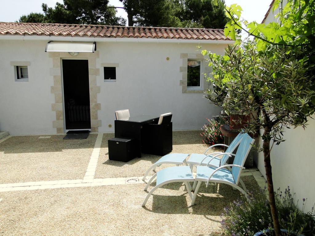 La Petite Maison Sur L'Ile De Re Ла Флот Екстериор снимка